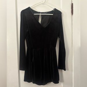 Black velvet long sleeve romper